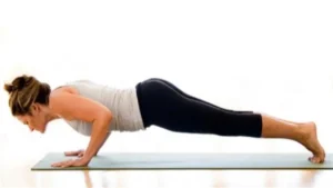 تمارين المقاومة المنزلية سر رشاقة المشاهير وتقليل التوتر لدى النساء